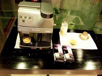 Bamboo U Hostel เชียงใหม่ ภายนอก รูปภาพ